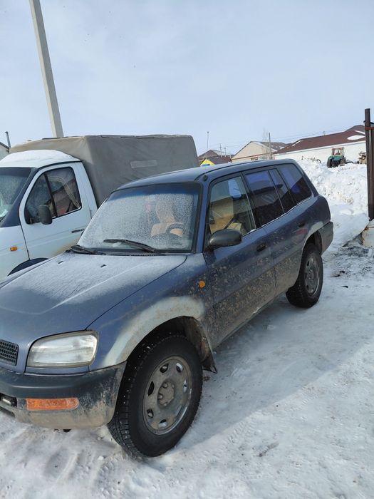 Рав 4 сатам 1995 ж