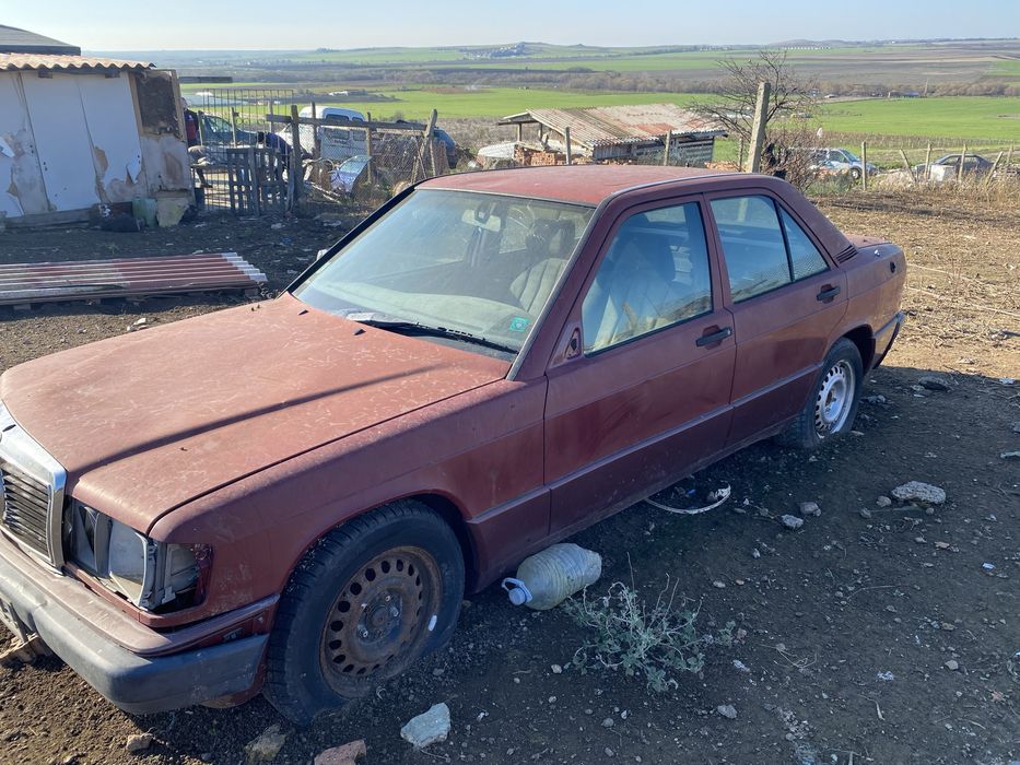 Мерцедес Е190 бензин