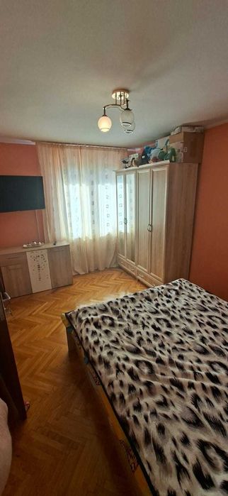 Apartament două camere de închiriat