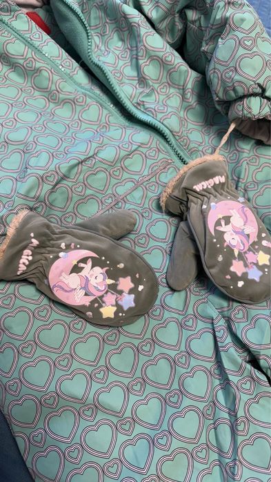 Продам детский теплый комбинезон