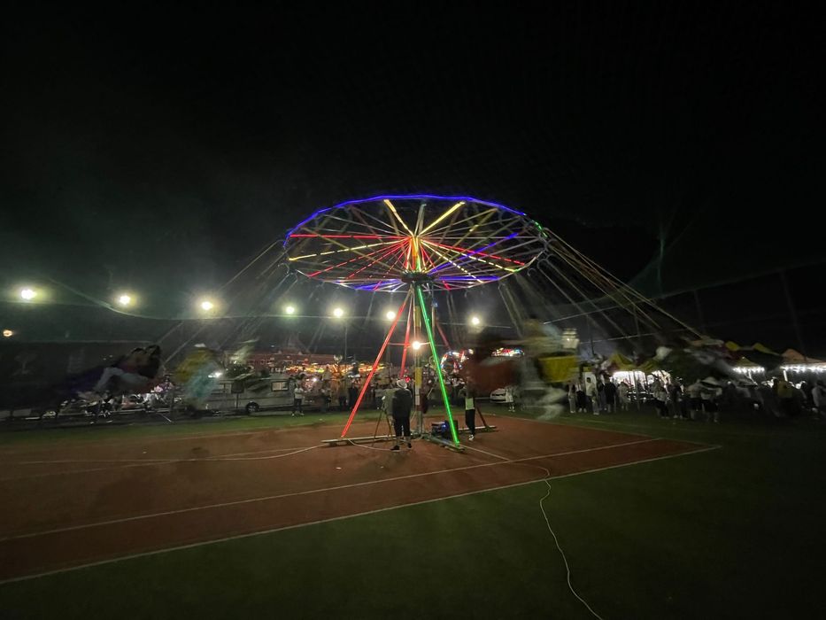 Carusel LANTURI 30locuri