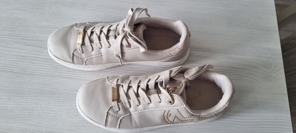 Кожени кецове Mexx