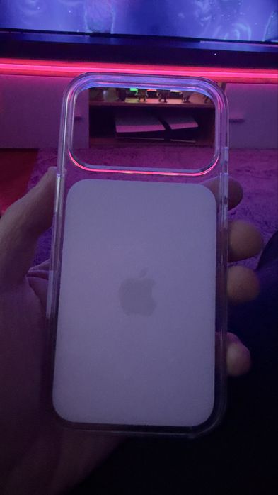 Husa autentica( originala) apple iphone 17 pro!