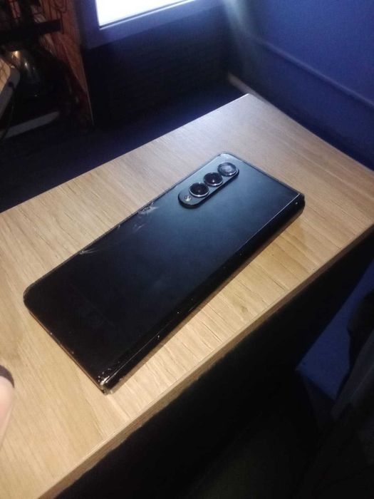 Samsung fold 3 256gb