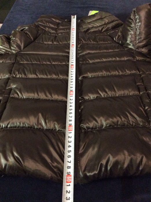 Продавам ново дамско яке с пълнеж от пух XS