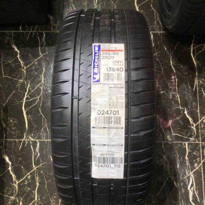 Michelin 245/40 ZR20 Pilot Sport 4S Sotiladi