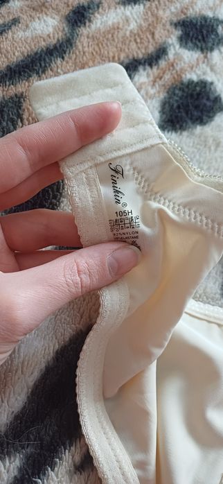 Бюстгалтер размер 105Н