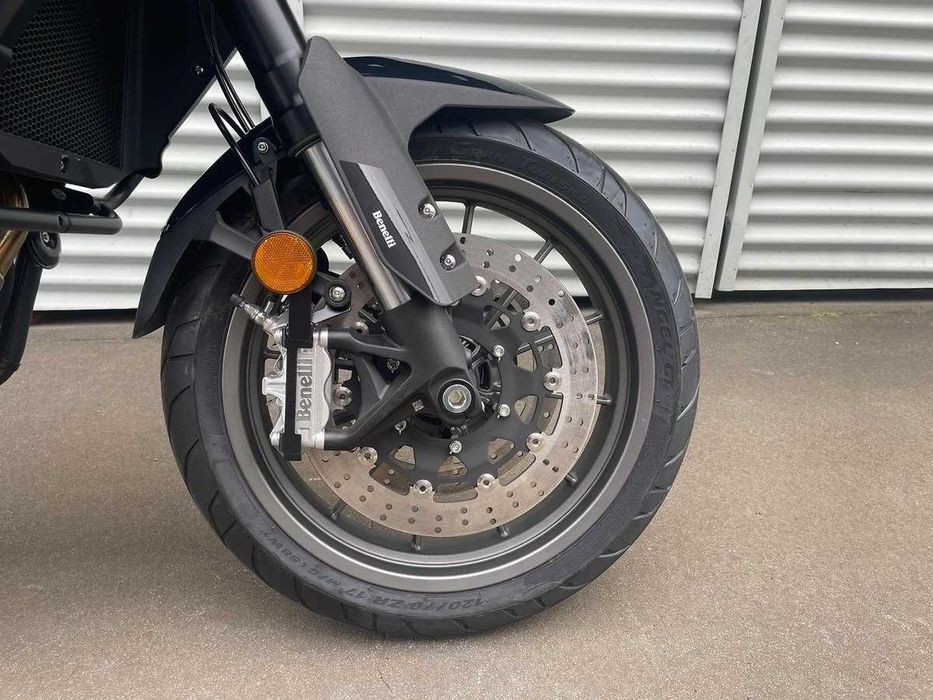Мотоцикл Benelli ТRК 502