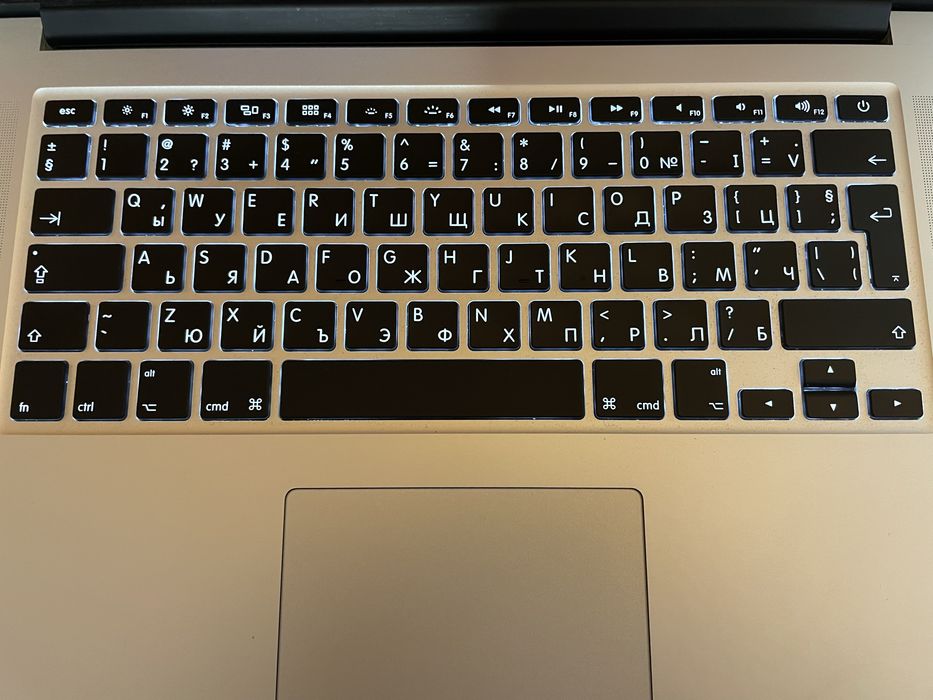 Macbook pro MID 2015 / Apple / 16GB / 512GB /