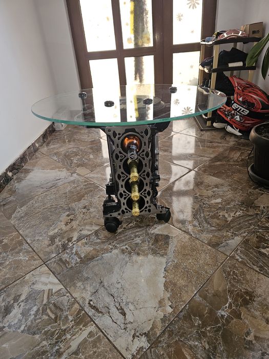 Masa de cafea bloc motor