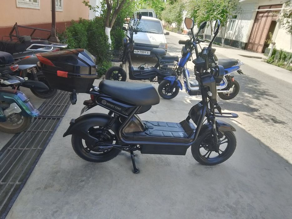Srochna sotiladi. 2350 ming