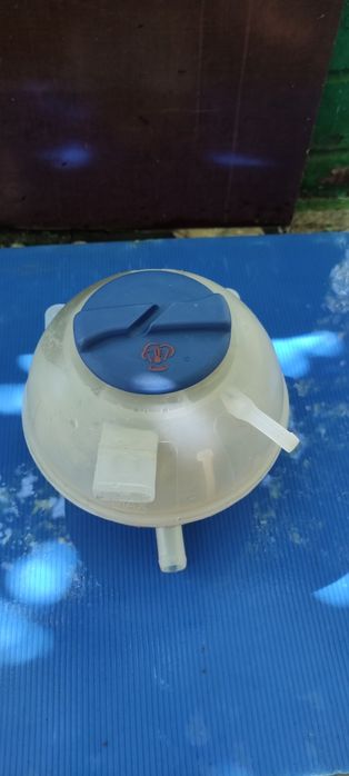 Казанче със капачка охладителна система,Фолксвеген