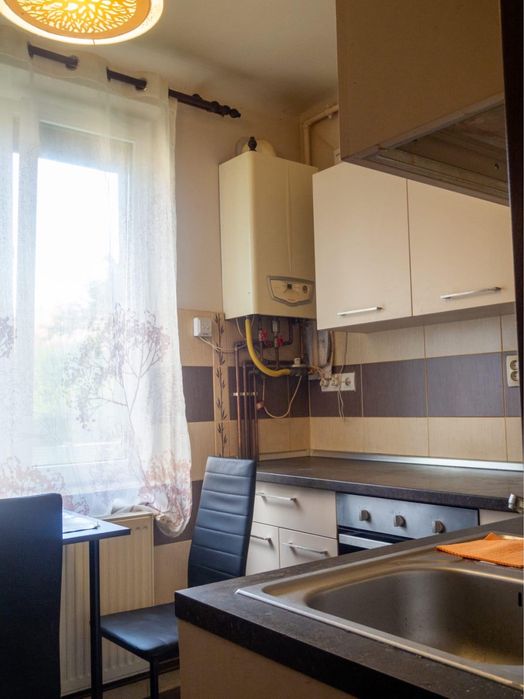 Vand apartament cu 2 camere