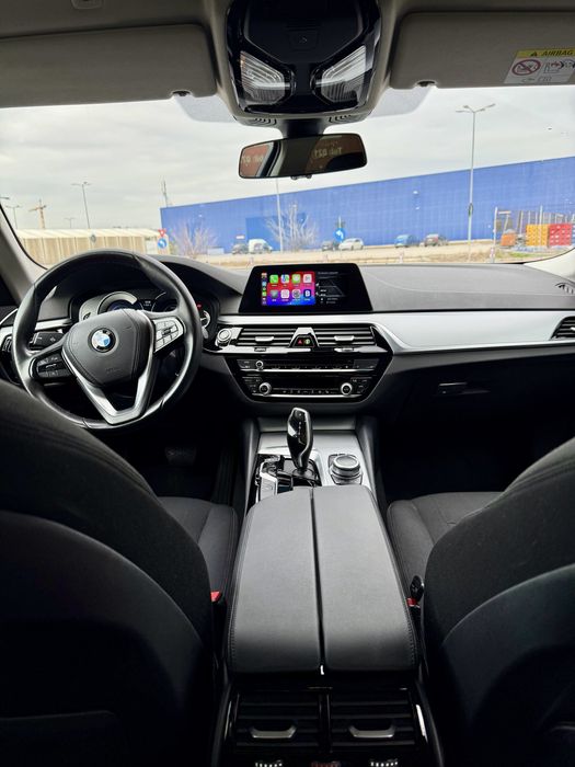 BMW Seria 5 G30 530e