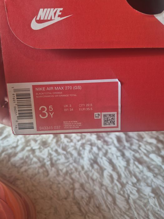 Детски маратонки Nike AIR MAX 270