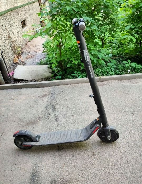Электросамокат Ninebot by Segway ES2