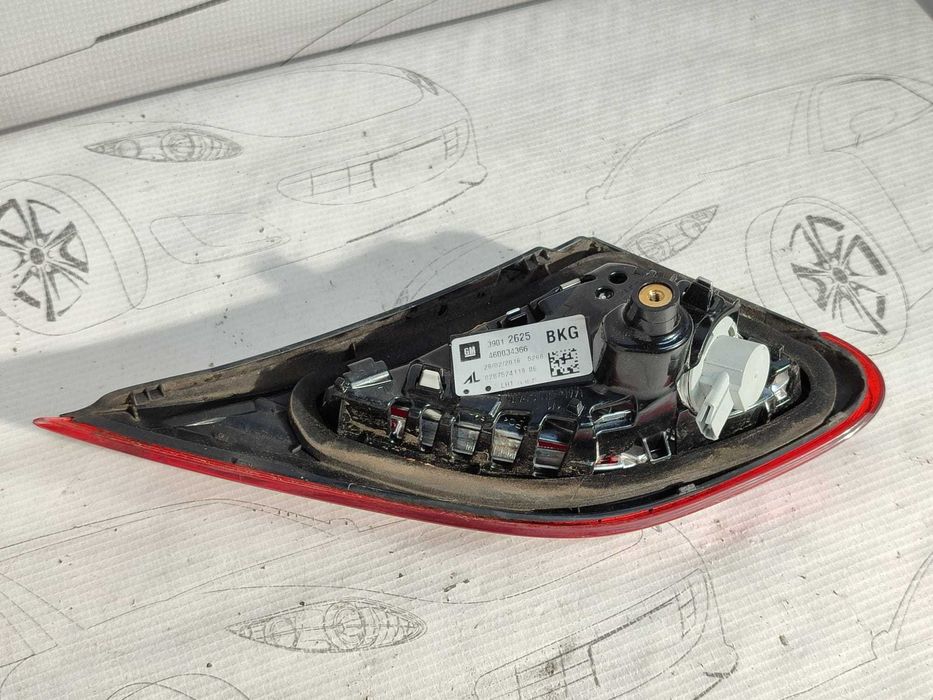 Stop haion stânga Opel Corsa E Hatchback 4 USI 2016 1.3 Diesel 2014-2019 Cod OEM: 39012625 (5G3)