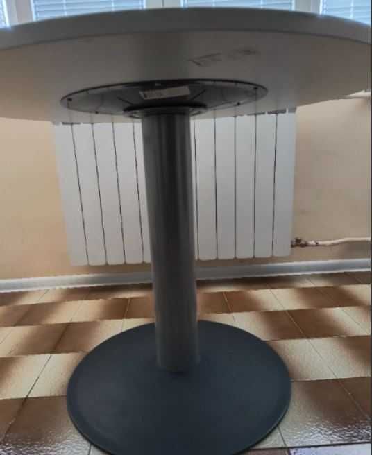 кръгла маса KINNARPS - 90cm