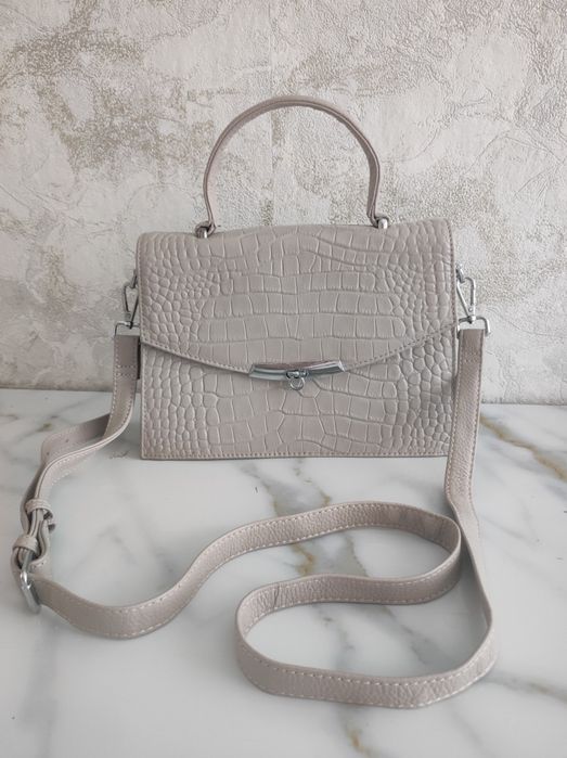 Продам новую кожаную сумку. Европа