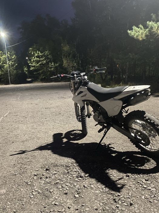 Продам эндуро  250