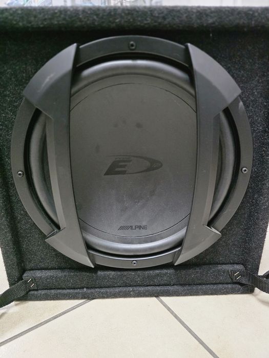 Alpine SBE-1244BR – Субуфер в затворен корпус