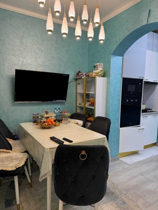 4-комнатная квартира. Юнусабад 13 квартал. С евроремонтом.