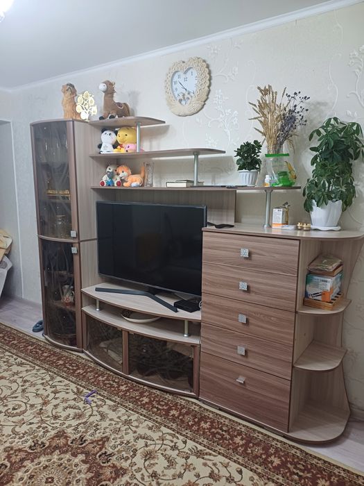 Стенка в гостиную горка