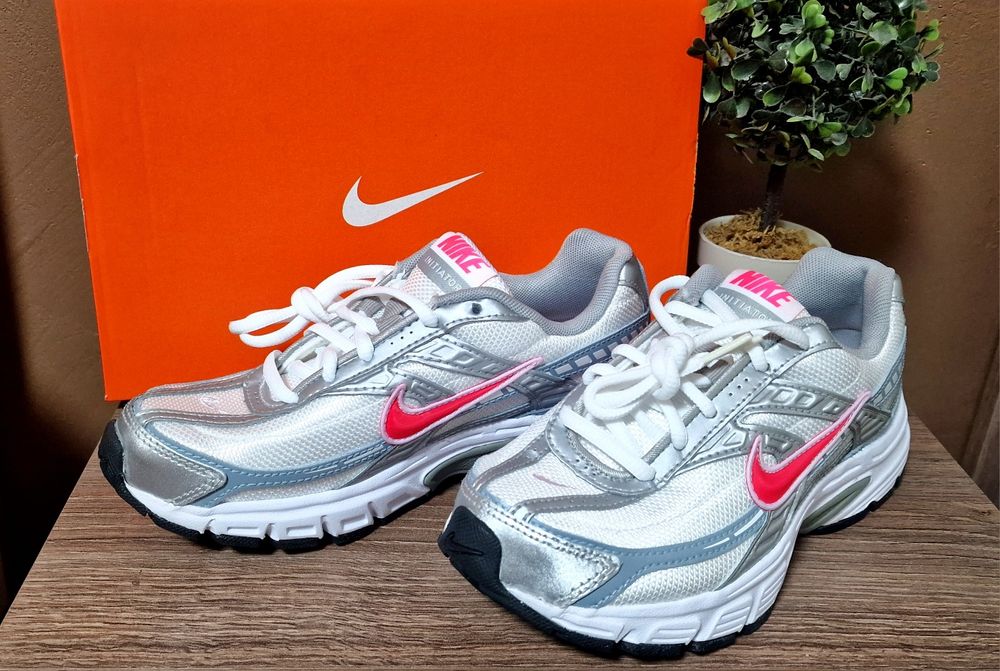 Nike initiator .