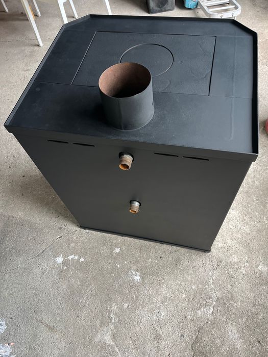 Камина с водна риза Прити