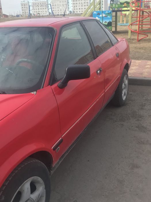 Ауди 80 б4 1992года