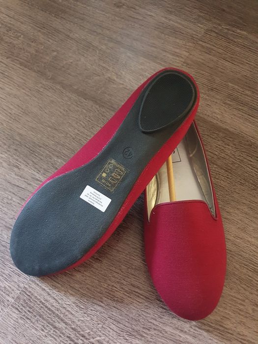 Продам балетки новые