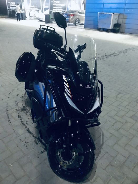 Мопед N max 180куб