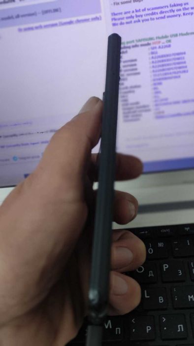 Samsung A22 5g за части/работеща платкa