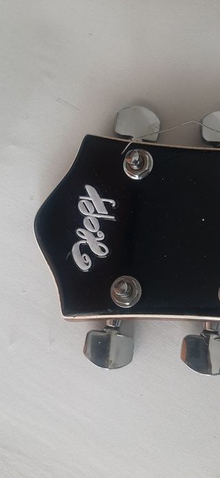 Chitară electrica  HOPF