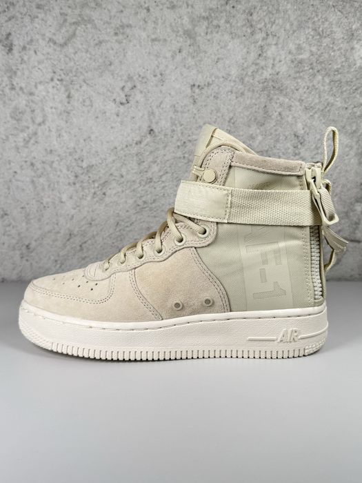 Nike SF Air Force 1 Mid Fosill