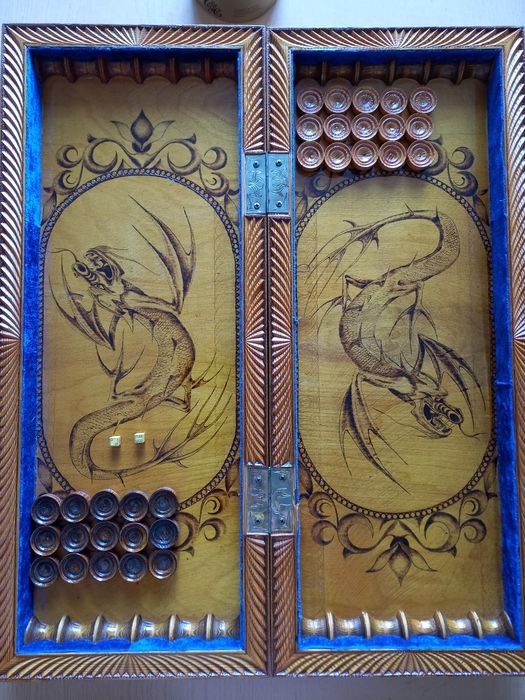 Продам 3в1 нарды+шахматы+шашки