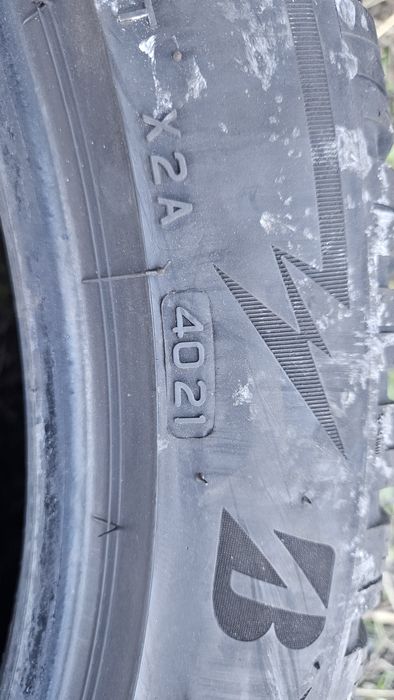 2бр гуми 285 40 21 дот 21 бриджстоун