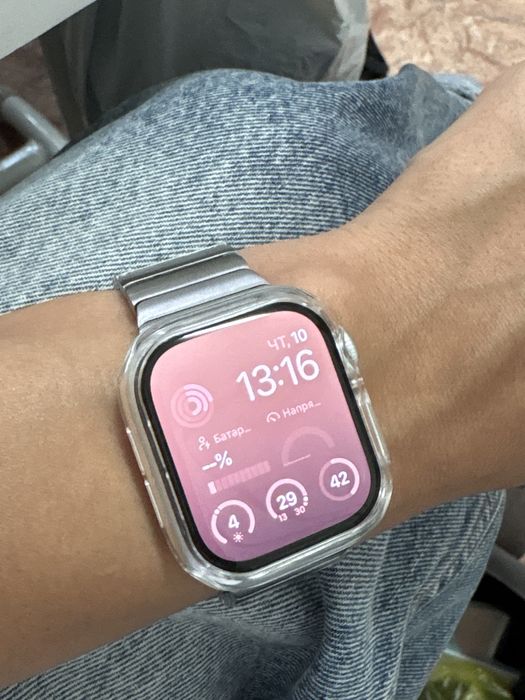 Apple watch s11,42