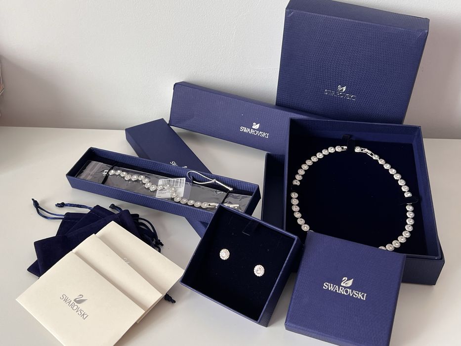 Set  Swarovski