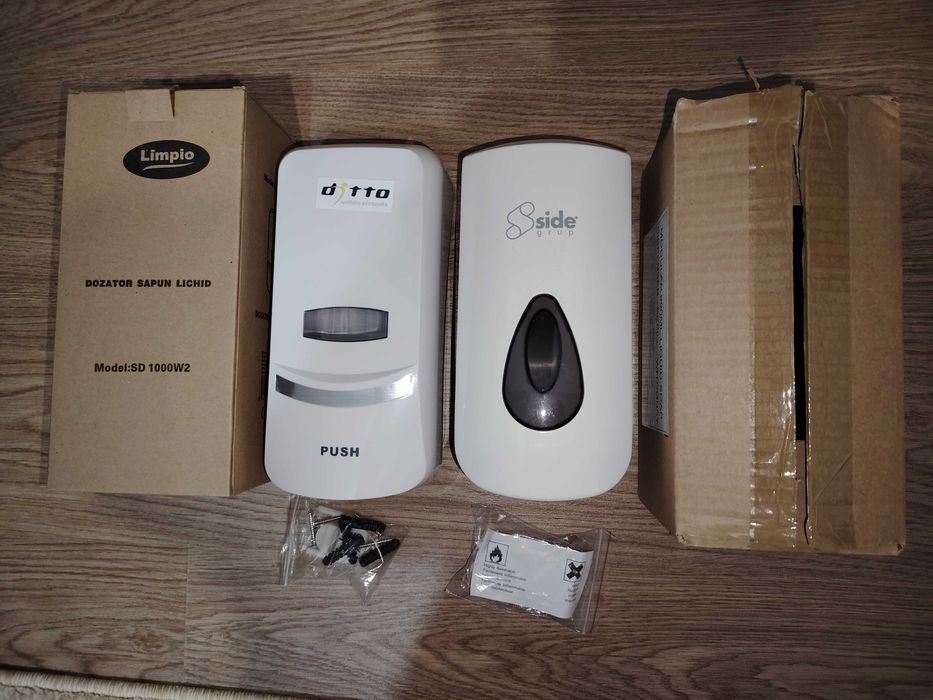 Dispenser / Dozator Sapun lichid , 900 ml , alb  , NOU