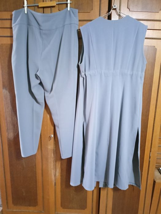 костюм и пиджак серого цвета