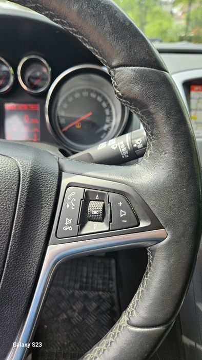 Opel Astra J Sports Tourer Euro 6