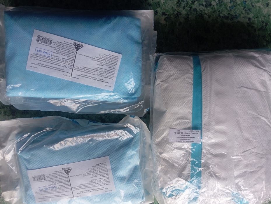 Продам комбинезоны.