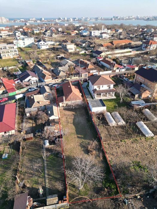 Teren cu casa Palazu mare