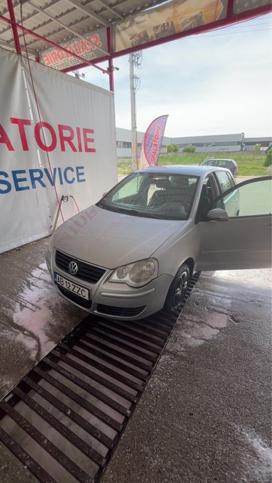 Vand polo 1.2 benzina