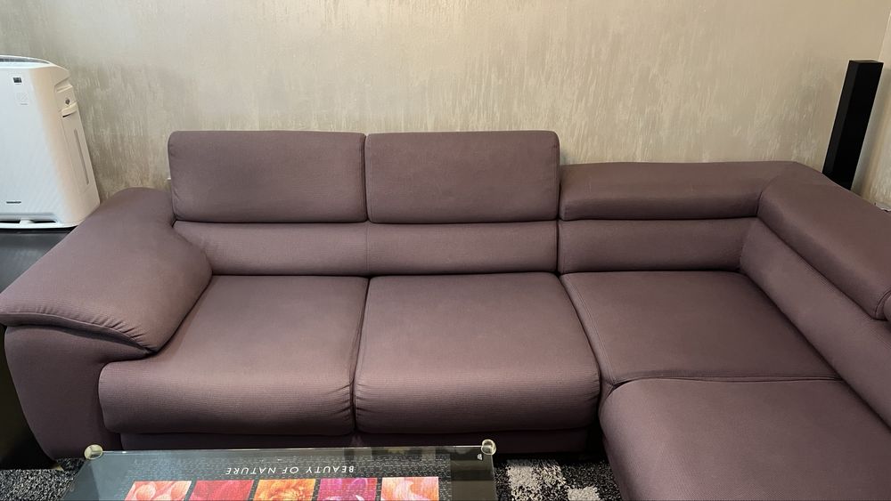 Ъглов диван с релакс функция