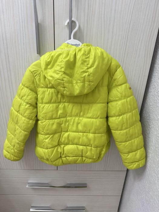 Куртка на девочку