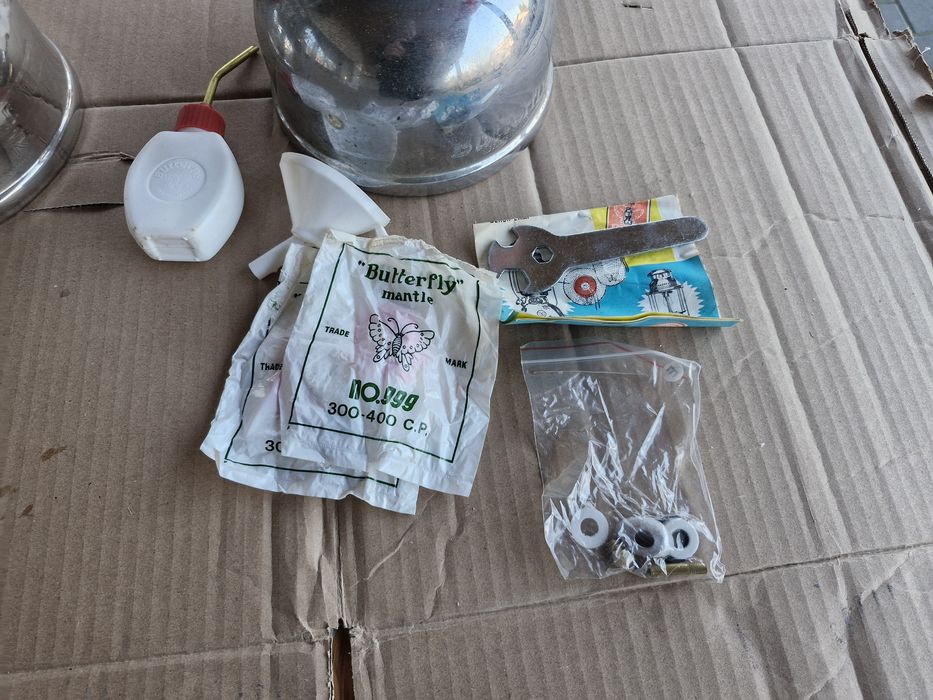 Lampa Petromax Rapid si Butterfly