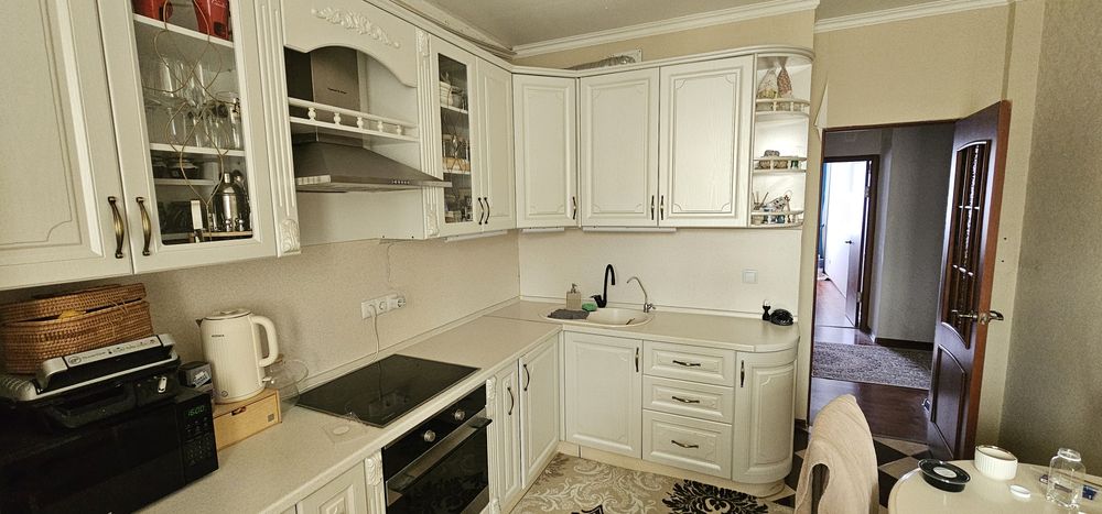 Продам кухонный гарнитур