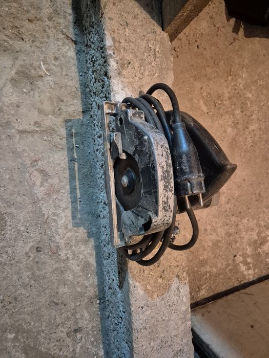 Circular de mana Elu / Dewalt